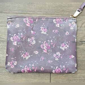 Big Buddha Purple Violet Floral Clutch Wallet Pouch Zippered Cottagecore Girly